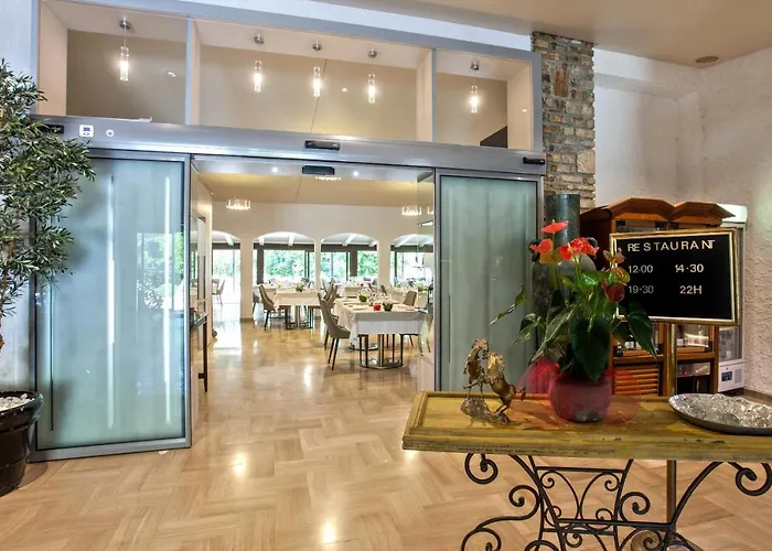 Chez Walter מלון 3*