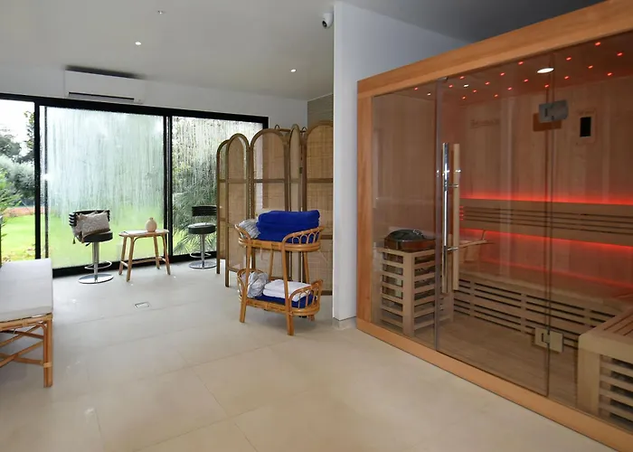 瓦尔特家庭酒店